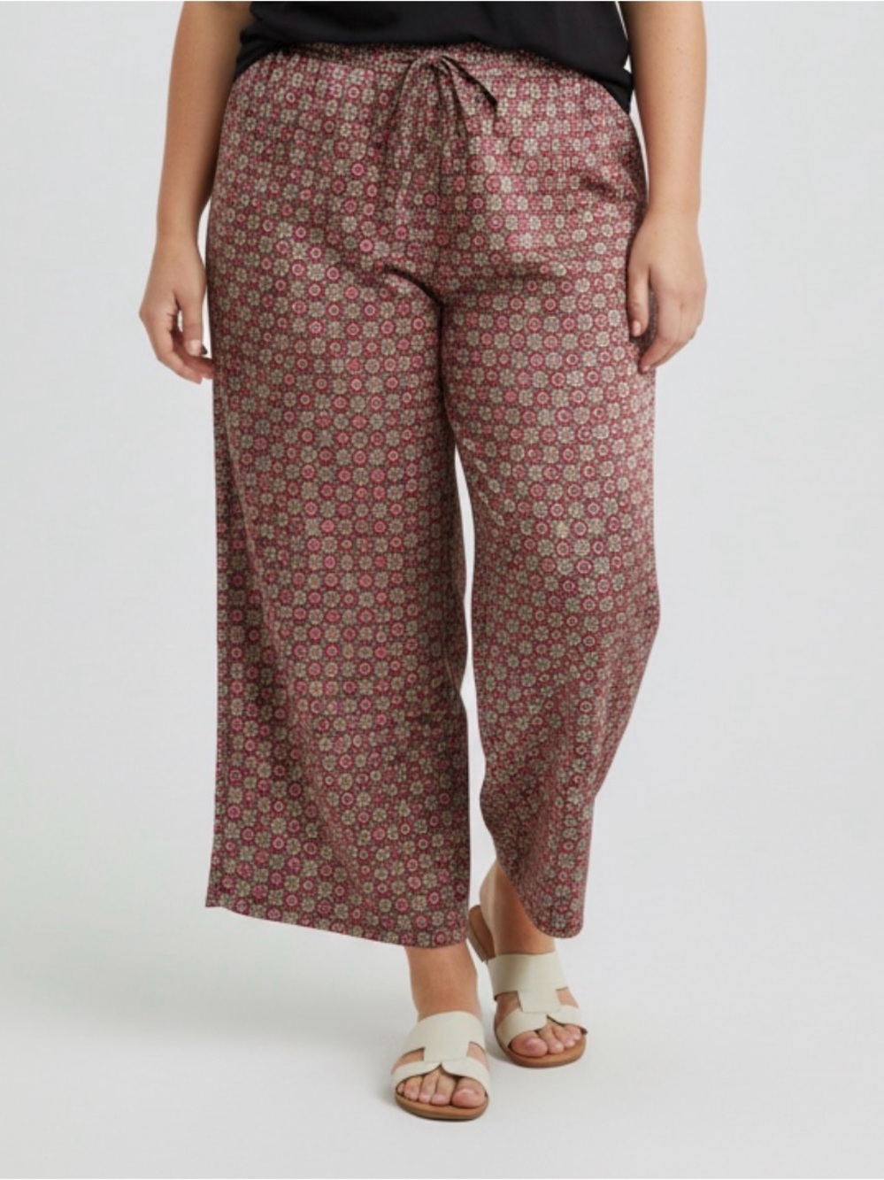 🫶🏻 Secret Treasures Silky Sleep Pants